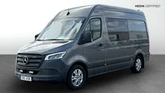 Grå (grey) Begagnad 2019 Mercedes Sprinter Van | 499 900 kr