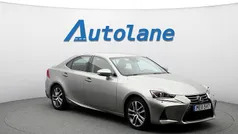 Ljusgrå Begagnad 2019 Lexus IS300h Executive Line Sedan | 279 900 kr (Marknadspris)