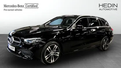 Svart Begagnad 2024 Mercedes C300e Avantgarde Kombi | 429 900 kr (Superpris)