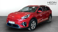 Röd (red) Begagnad 2022 Kia e-Niro Advance SUV | 269 900 kr (Marknadspris)