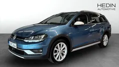 Blå (blue) Begagnad 2017 VW Golf Alltrack Kombi | 159 000 kr (Bra pris)