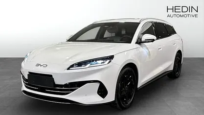 Begagnad 2025 BYD Seal Comfort Halvkombi | 469 900 kr