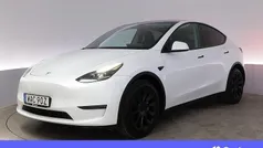 Vit Begagnad 2022 Tesla Model Y Long Range AWD SUV | 356 900 kr (Marknadspris)
