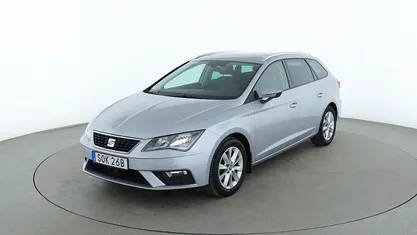 Silver Begagnad 2019 Seat Leon Style Kombi | 121 000 kr (Marknadspris)