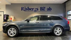 Begagnad 2019 Volvo V90 CC Momentum Kombi | 254 900 kr (Bra pris)