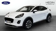 Vit (white) Begagnad 2022 Ford Puma ST-Line SUV | 199 900 kr (Marknadspris)