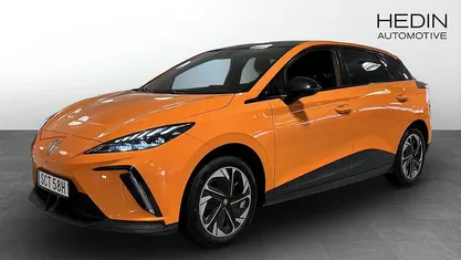 Orange Begagnad 2022 MG MG4 EV Luxury Halvkombi | 249 900 kr (Marknadspris)