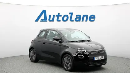 Svart Begagnad 2022 Fiat 500e Halvkombi | 179 900 kr (Marknadspris)