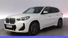 Vit Begagnad 2023 BMW iX1 M Sport SUV | 480 900 kr (Marknadspris)
