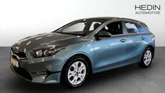 Grå (grey) Begagnad 2022 Kia Ceed Halvkombi | 199 900 kr (Marknadspris)