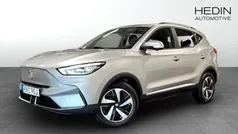 Grå (silver) Begagnad 2022 MG ZS Luxury Sedan | 249 900 kr (Superpris)