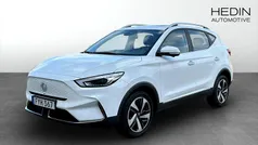 Vit (white) Begagnad 2022 MG ZS Luxury Sedan | 249 900 kr (Bra pris)