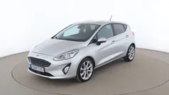 Grå Begagnad 2017 Ford Fiesta Titanium Halvkombi | 113 000 kr (Marknadspris)