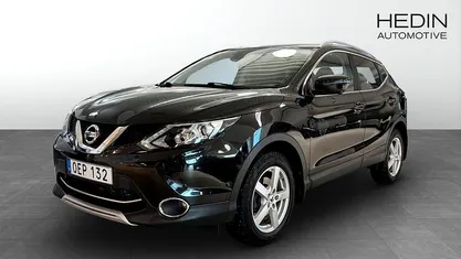 Svart Begagnad 2016 Nissan Qashqai SUV | 159 900 kr (Marknadspris)