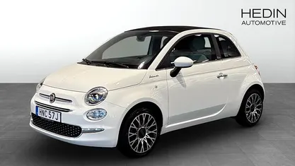 Vit Begagnad 2022 Fiat 500 Dolcevita Halvkombi | 149 900 kr (Marknadspris)