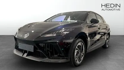 Begagnad MG MG4 EV 150 kW (204 HK) 2024 Halvkombi