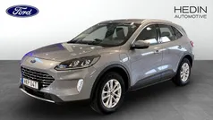 Grå (grey) Begagnad 2022 Ford Kuga Titanium SUV | 269 900 kr (Marknadspris)