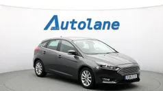 Begagnad 2018 Ford Focus Titanium Halvkombi | 139 900 kr (Marknadspris)