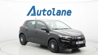 Begagnad Dacia Sandero 92 HK (67 kW) 2023 Svart Halvkombi