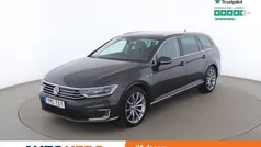 Mörkgrå Begagnad 2018 VW Passat GTE Kombi | 193 000 kr (Marknadspris)