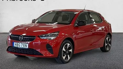 Begagnad Opel Corsa-e Design & Tech 100 kW (136 HK) 2022 Halvkombi