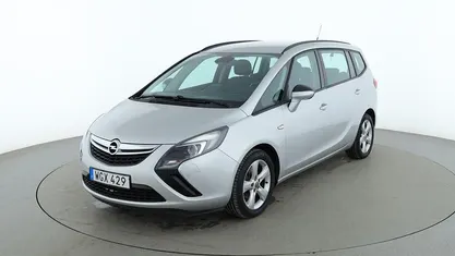 Grå Begagnad 2014 Opel Zafira Tourer Enjoy Minibuss | 105 000 kr (Marknadspris)