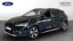 Svart (black) Begagnad 2023 Ford Focus Active Halvkombi | 184 900 kr (Bra pris)