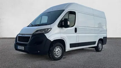 Vit Begagnad 2019 Peugeot Boxer Van | 249 000 kr