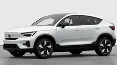 Begagnad 2025 Volvo EC40 Single Motor Extended Range SUV | 620 100 kr (Marknadspris)