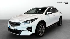 Vit (white) Begagnad 2022 Kia XCeed Advance SUV | 242 900 kr (Marknadspris)