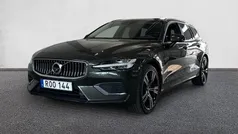 Mgrå Begagnad 2021 Volvo V60 Kombi | 279 900 kr (Marknadspris)