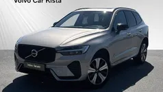 Ljusgrå Begagnad 2023 Volvo XC60 Plus SUV | 539 900 kr (Marknadspris)