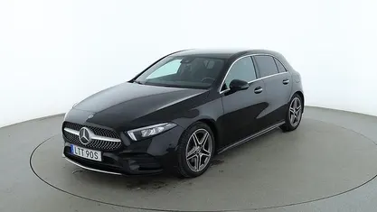 Svart Begagnad 2020 Mercedes A180 AMG Halvkombi | 189 000 kr (Marknadspris)