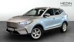 Grå (grey) Begagnad 2022 MG ZS Luxury Sedan | 249 900 kr (Bra pris)