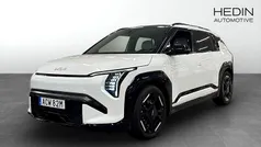 Vit Begagnad 2025 Kia EV3 GT-Line SUV | 499 000 kr (Marknadspris)