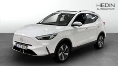 Vit (white) Begagnad 2022 MG ZS Luxury Sedan | 249 900 kr (Bra pris)