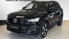 Svart Begagnad 2022 Volvo XC40 Plus SUV | 329 900 kr