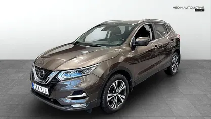 Svart Begagnad 2019 Nissan Qashqai Tekna SUV | 159 900 kr (Marknadspris)