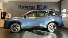 Blå Begagnad 2024 Subaru Forester SUV | 399 900 kr (Bra pris)