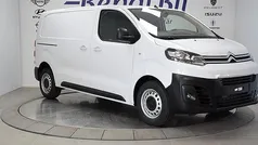 Vit Begagnad 2023 Citroën Jumpy Business Class Minibuss | 329 500 kr (Marknadspris)
