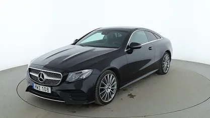 Svart Begagnad 2018 Mercedes E220 AMG line Sportkupé | 324 000 kr (Bra pris)