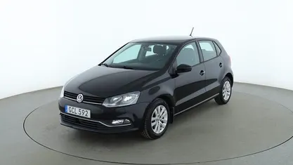 Svart Begagnad 2015 VW Polo Halvkombi | 80 000 kr (Bra pris)