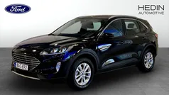 Svart (black) Begagnad 2022 Ford Kuga Titanium SUV | 244 900 kr (Marknadspris)