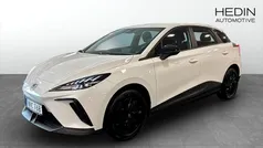 Vit (white) Begagnad 2023 MG MG4 EV Halvkombi | 249 900 kr (Marknadspris)