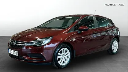Röd Begagnad 2018 Opel Astra Halvkombi | 134 900 kr (Lite dyr)