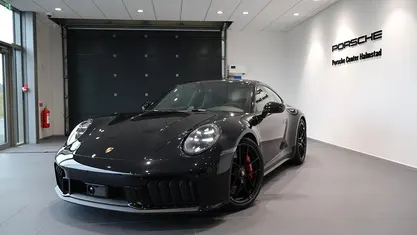 Begagnad Porsche 911 541 HK (397 kW) 2025 Sportkupé