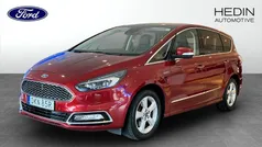 Röd (red) Begagnad 2019 Ford S-MAX Vignale Minibuss | 349 000 kr