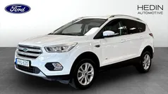 Vit (white) Begagnad 2017 Ford Kuga SUV | 164 900 kr (Marknadspris)