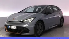 Ljusgrå Begagnad 2023 Cupra Born Halvkombi | 276 900 kr (Marknadspris)