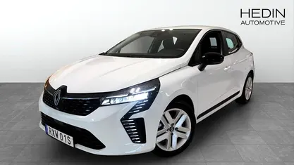 Vit (white) Begagnad 2024 Renault Clio V Evolution Halvkombi | 179 900 kr (Marknadspris)
